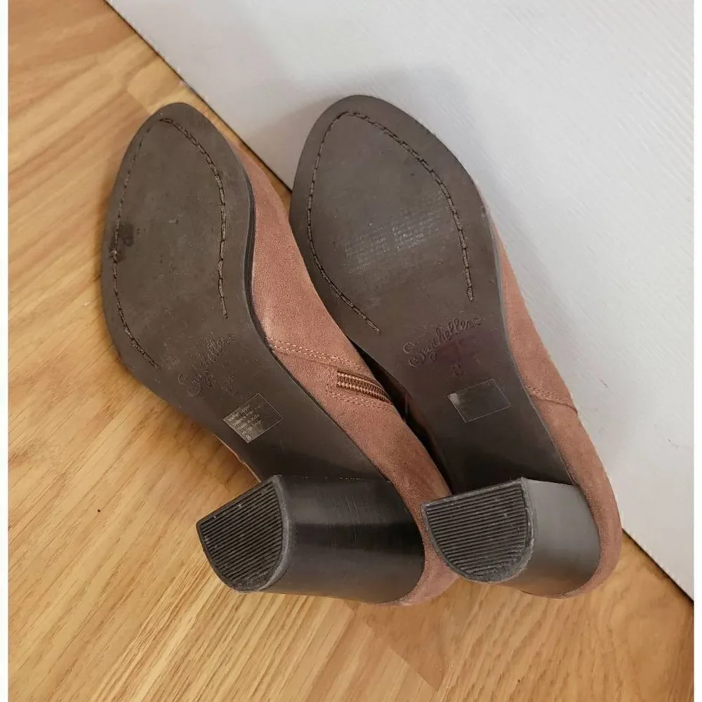 Seychelles Sueded Ankle Booties 8